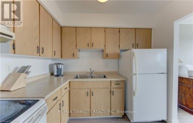 403 - 24 MIDLAND DRIVE Kitchener Ontario photo 8