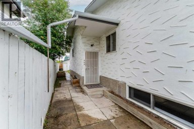 2906 Doverville Crescent SE Calgary Alberta photo 37