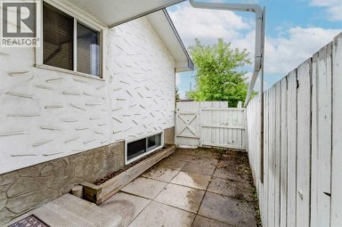 2906 Doverville Crescent SE Calgary Alberta photo 38