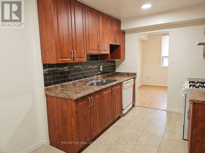 104 - 121 TRUDELLE DRIVE, Toronto (Eglinton East), Ontario, M1J3K4