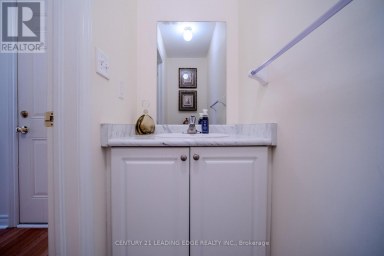 14 CLARINET LANE Whitchurch-Stouffville (Stouffville) Ontario photo 19