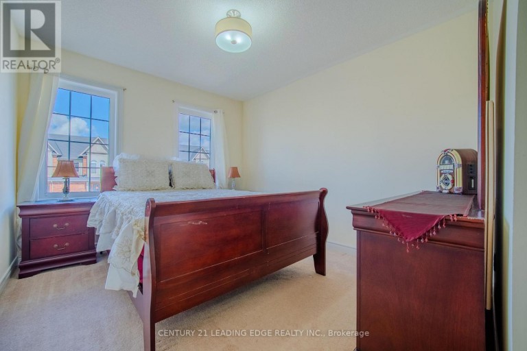 14 CLARINET LANE, Whitchurch-Stouffville (Stouffville), Ontario, L4A4N1