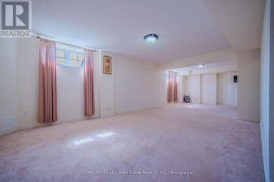 14 CLARINET LANE Whitchurch-Stouffville (Stouffville) Ontario photo 31
