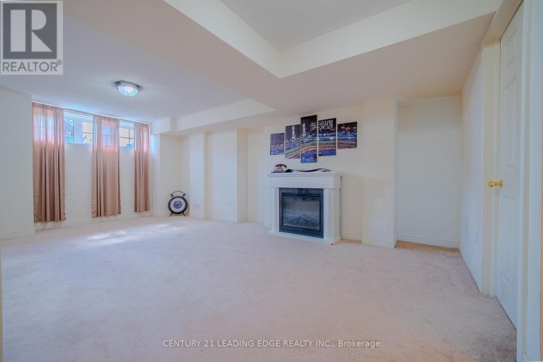 14 CLARINET LANE, Whitchurch-Stouffville (Stouffville), Ontario, L4A4N1