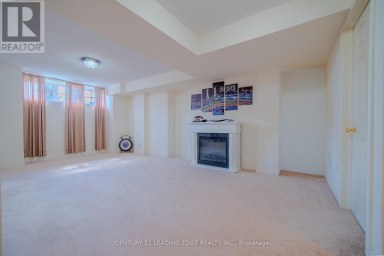 14 CLARINET LANE Whitchurch-Stouffville (Stouffville) Ontario photo 33
