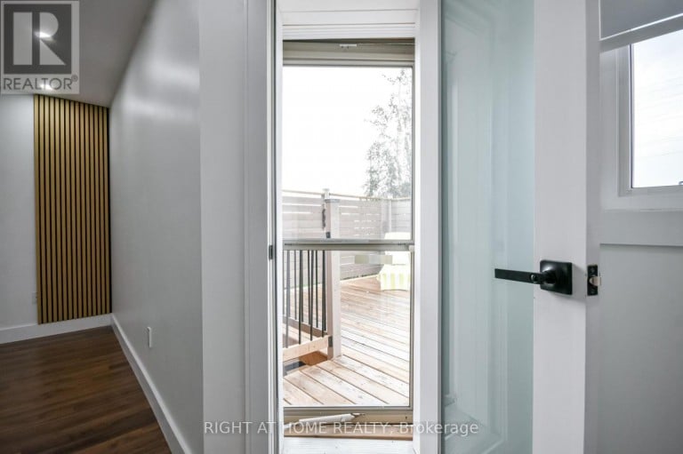 112 BIRCHWOOD DRIVE, Barrie (East Bayfield), Ontario, L4M6X4