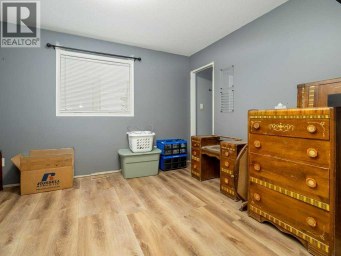 532 Margaret Sutherland Crescent N Lethbridge Alberta photo 21