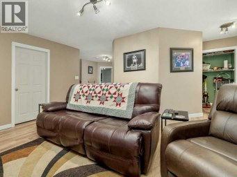 532 Margaret Sutherland Crescent N Lethbridge Alberta photo 38