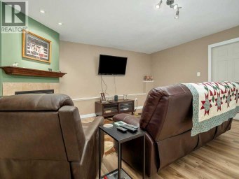 532 Margaret Sutherland Crescent N Lethbridge Alberta photo 39