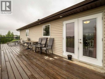 532 Margaret Sutherland Crescent N Lethbridge Alberta photo 41