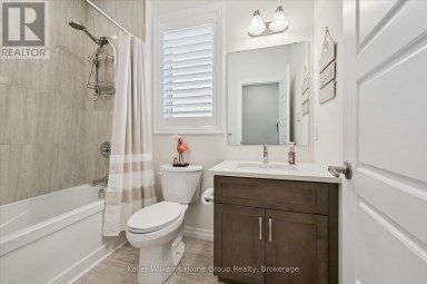 99 HARRISON STREET Centre Wellington (Elora/Salem) Ontario photo 25