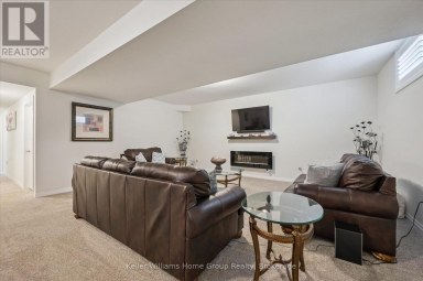 99 HARRISON STREET Centre Wellington (Elora/Salem) Ontario photo 31