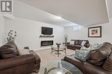 99 HARRISON STREET Centre Wellington (Elora/Salem) Ontario photo 32