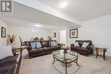 99 HARRISON STREET Centre Wellington (Elora/Salem) Ontario photo 33