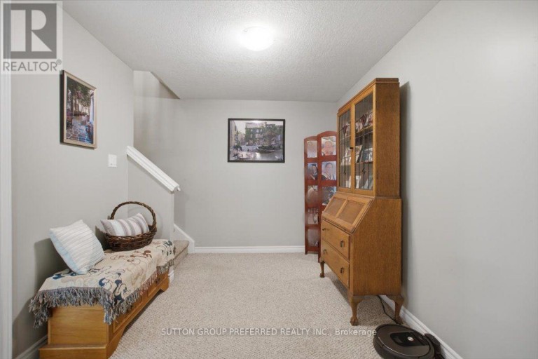 72 - 869 WHETHERFIELD STREET, London North (North M), Ontario, N6H0A2
