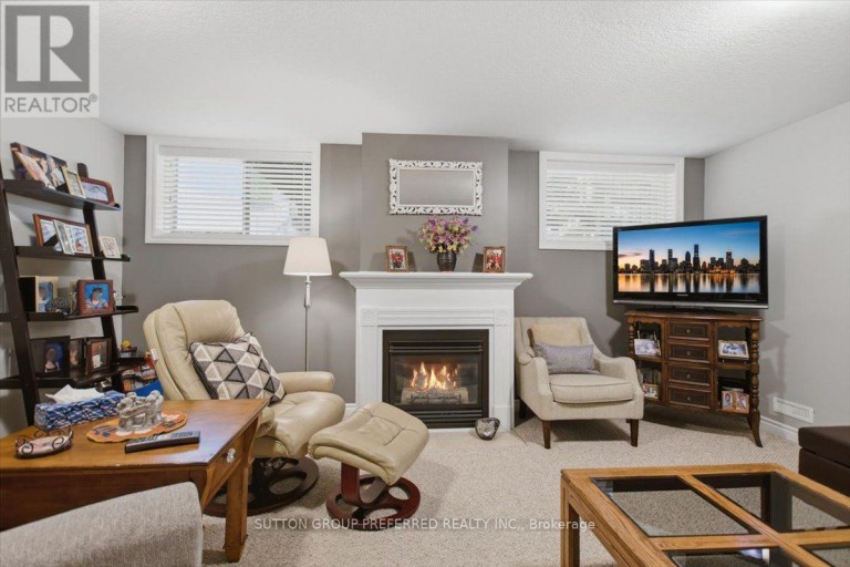 72 - 869 WHETHERFIELD STREET, London North (North M), Ontario, N6H0A2
