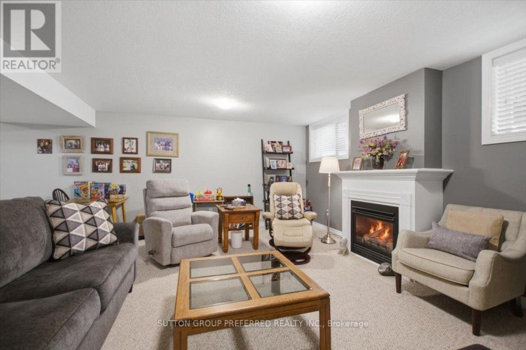 72 - 869 WHETHERFIELD STREET, London North (North M), Ontario, N6H0A2