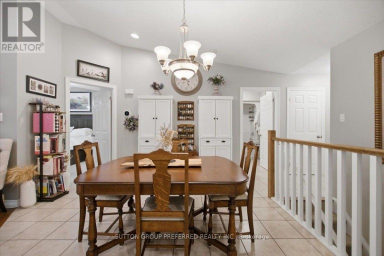 72 - 869 WHETHERFIELD STREET, London North (North M), Ontario, N6H0A2
