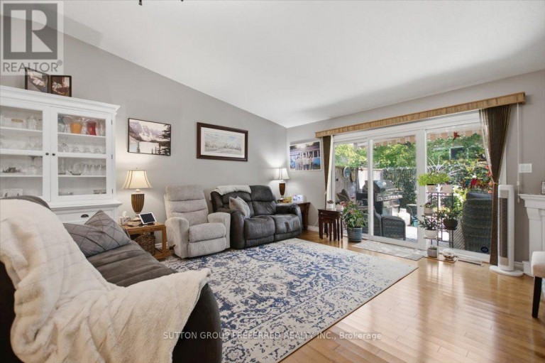 72 - 869 WHETHERFIELD STREET, London North (North M), Ontario, N6H0A2