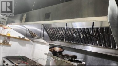 5 - 1375 DANFORTH ROAD Toronto (Eglinton East) Ontario photo 2