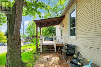 178 BARRIE STREET Bradford West Gwillimbury (Bradford) Ontario photo 3