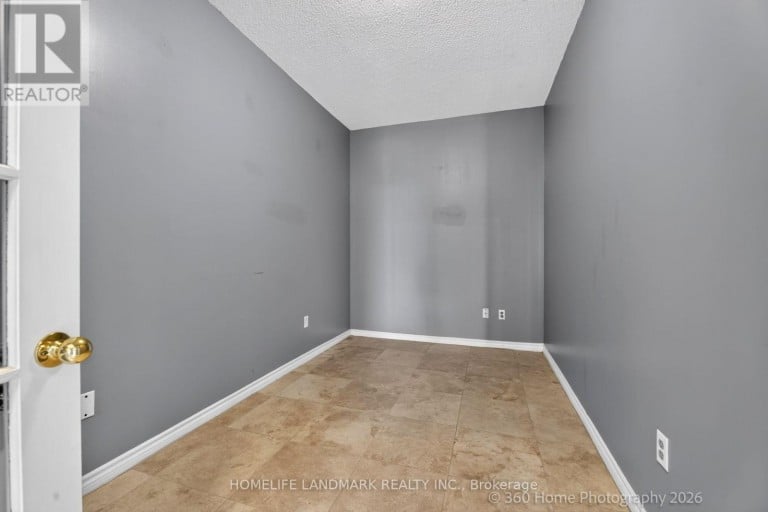 MPH07 - 7 LORRAINE DRIVE, Toronto (Willowdale West), Ontario, M2N7H2
