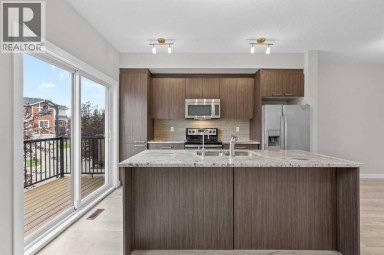 56, 300 MARINA Drive Chestermere Alberta photo 10