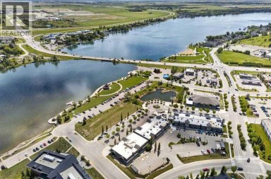 56, 300 MARINA Drive Chestermere Alberta photo 42