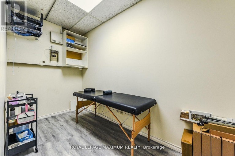 C10 - 4220 STEELES AVENUE W, Vaughan (Steeles West Industrial), Ontario, L4L3S8