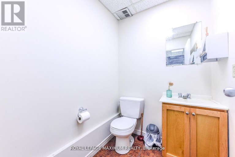 C10 - 4220 STEELES AVENUE W, Vaughan (Steeles West Industrial), Ontario, L4L3S8