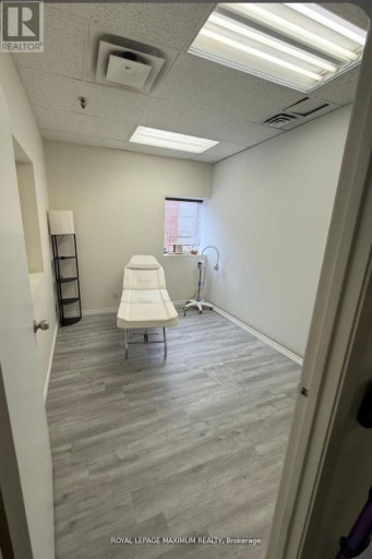 C10 - 4220 STEELES AVENUE W, Vaughan (Steeles West Industrial), Ontario, L4L3S8