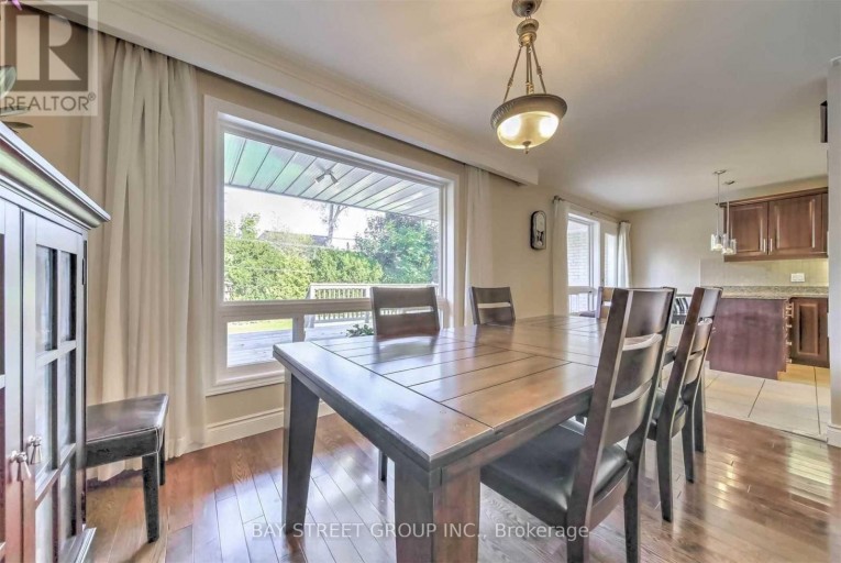 33 HEATHVIEW AVENUE, Toronto (Bayview Village), Ontario, M2K2C2