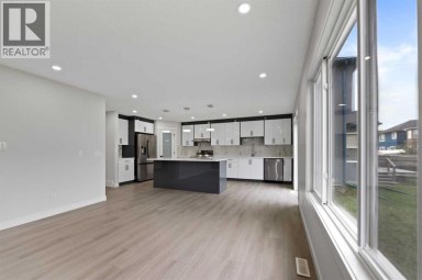 81 Saddlecrest Green NE Calgary Alberta photo 15