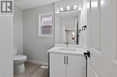 81 Saddlecrest Green NE Calgary Alberta photo 4