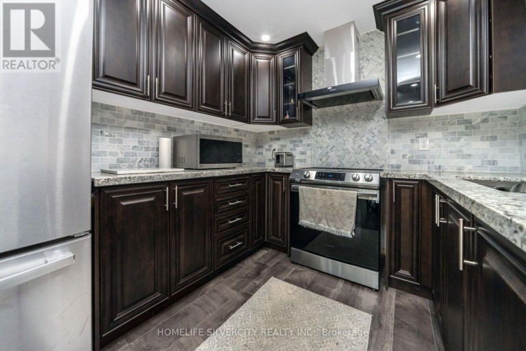 3 HAPSBURG SQUARE, Brampton (Central Park), Ontario, L6S1Y7