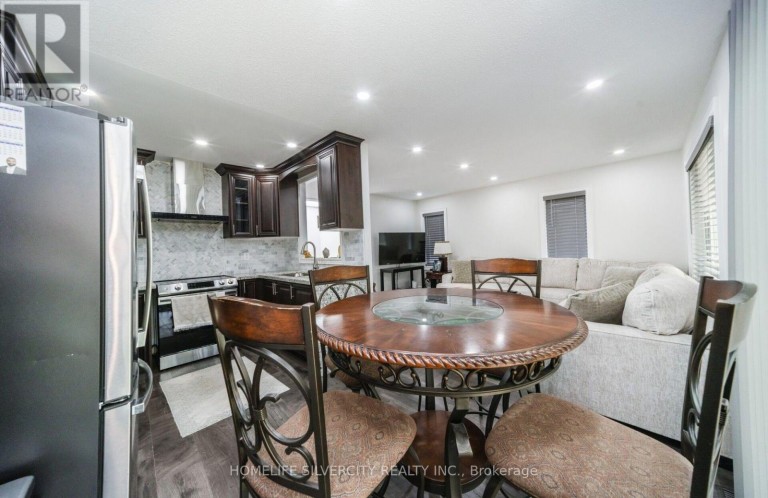 3 HAPSBURG SQUARE, Brampton (Central Park), Ontario, L6S1Y7