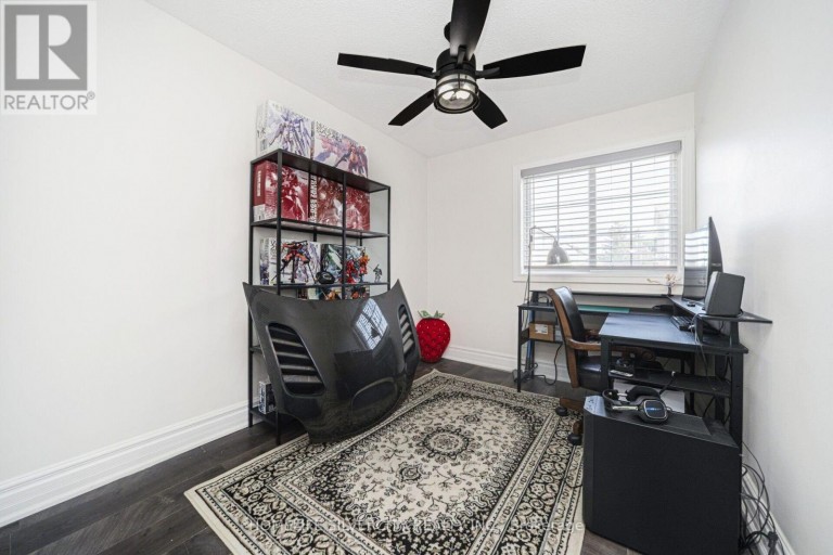 3 HAPSBURG SQUARE, Brampton (Central Park), Ontario, L6S1Y7