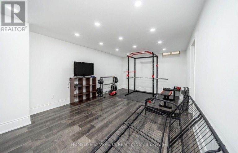 3 HAPSBURG SQUARE, Brampton (Central Park), Ontario, L6S1Y7