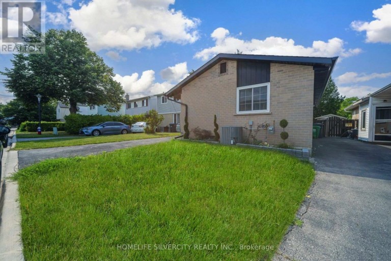 3 HAPSBURG SQUARE, Brampton (Central Park), Ontario, L6S1Y7