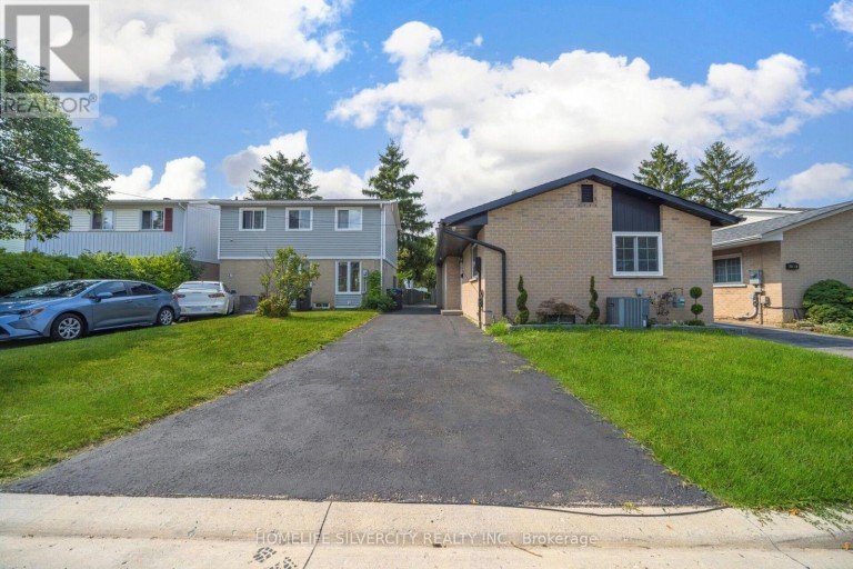 3 HAPSBURG SQUARE, Brampton (Central Park), Ontario, L6S1Y7