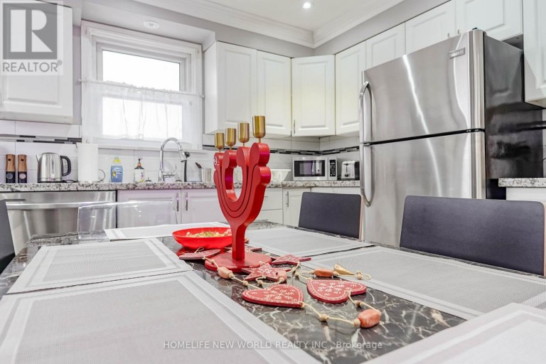 137 BANTING AVENUE, Oshawa (Central), Ontario, L1H2M5
