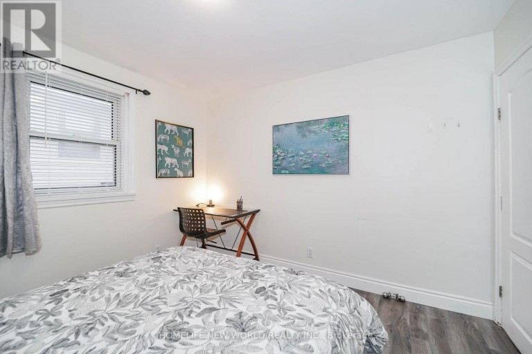 137 BANTING AVENUE, Oshawa (Central), Ontario, L1H2M5