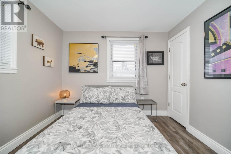 137 BANTING AVENUE, Oshawa (Central), Ontario, L1H2M5