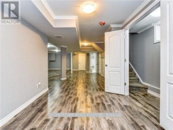 137 BANTING AVENUE Oshawa (Central) Ontario photo 31