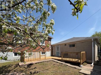 137 BANTING AVENUE Oshawa (Central) Ontario photo 38