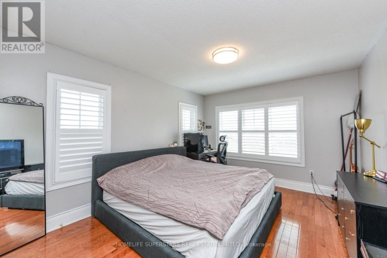 36 LUCKY LANE, Brampton (Sandringham-Wellington), Ontario, L6R3M3