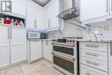 36 LUCKY LANE Brampton (Sandringham-Wellington) Ontario photo 3