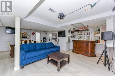 36 LUCKY LANE Brampton (Sandringham-Wellington) Ontario photo 31