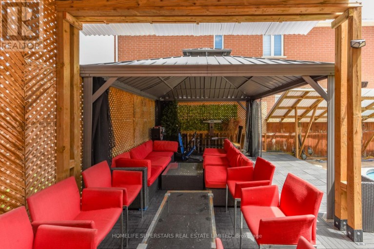 36 LUCKY LANE, Brampton (Sandringham-Wellington), Ontario, L6R3M3