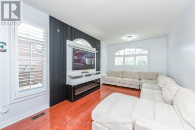 36 LUCKY LANE Brampton (Sandringham-Wellington) Ontario photo 5